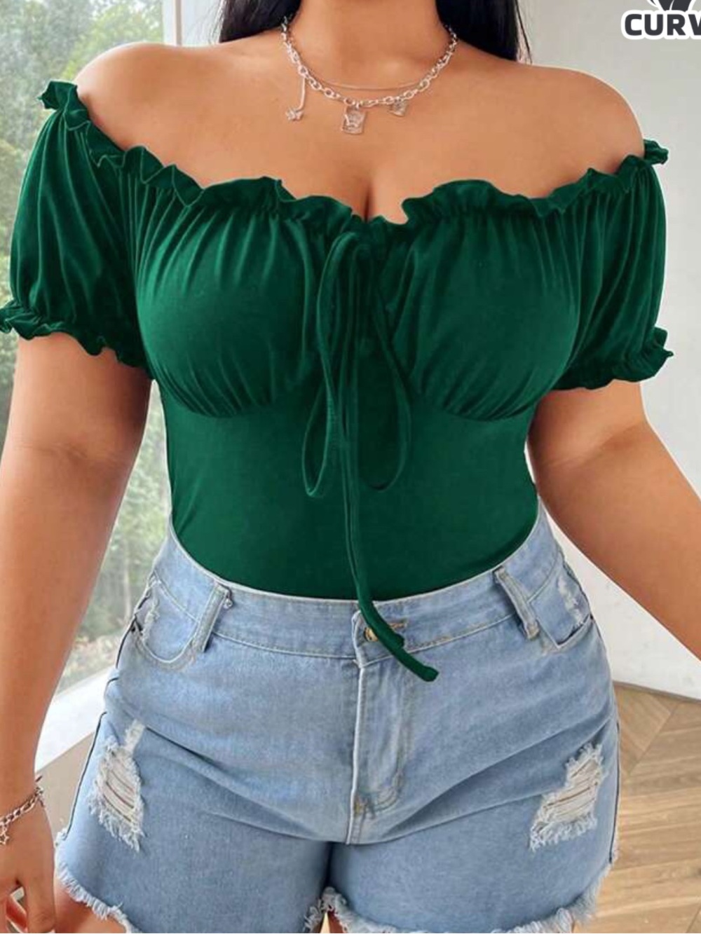 Off-Shoulder Ruffle Curve Top — Green